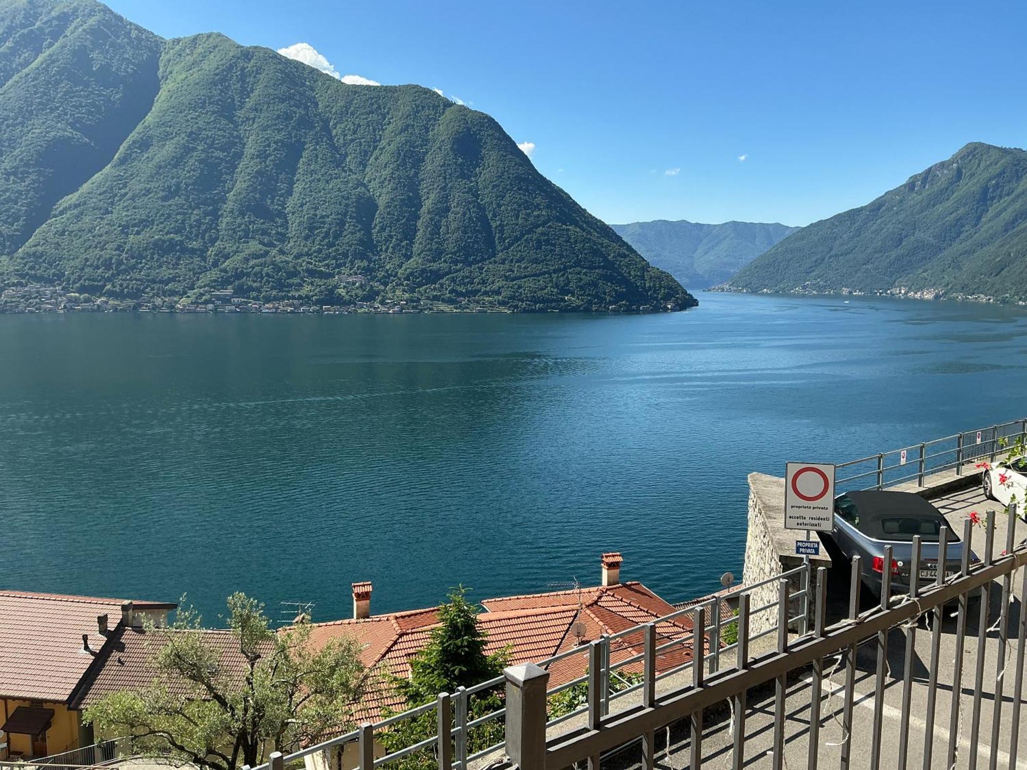 Colonno Panoramica Lago Di Como Luaran gambar